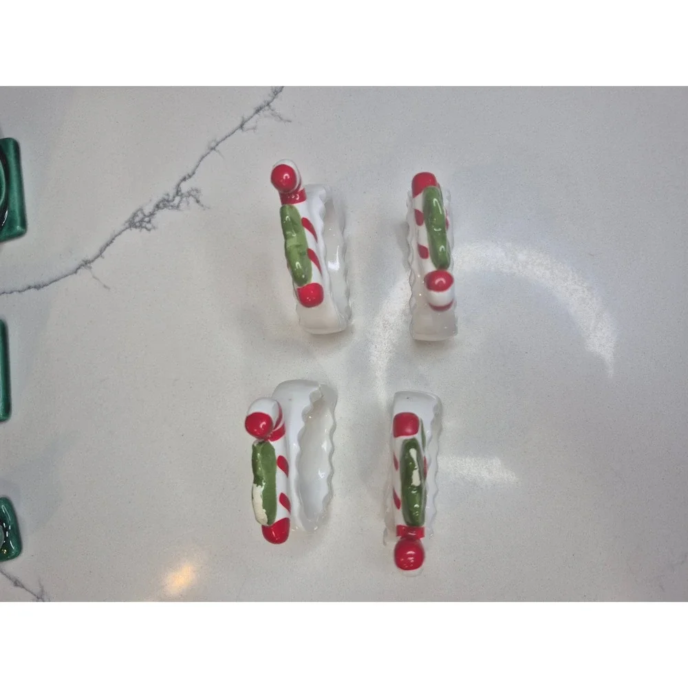Christmas Napkin Rings Holiday Candy‎ Cane Holly Berry Set of 4 Table Decor
